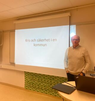 Yrkesdag med fika och föreläsningar 🤩 bra dag, planerat av ledarskap och organisation gänget 👌 Tack till er som kom och föreläste om era olika yrken och erfarenheter Mäklare, kriminalvården, polis, kris och beredskap, och entreprenörskap 💪